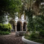 Palacio De Los Angulo Casa Historica En El Centro De Cordoba